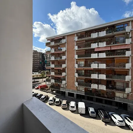 Robert Deluxe Apartman Torino